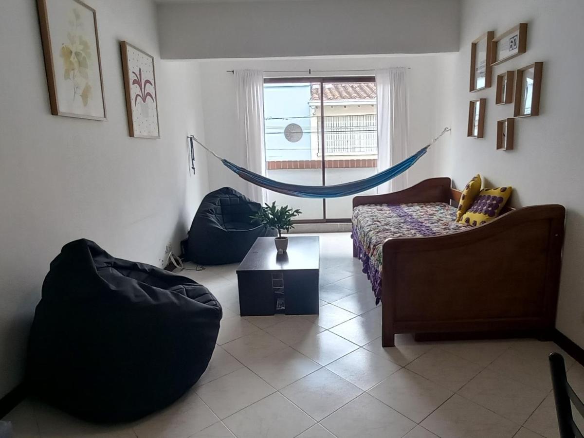 Appartamento Apto Idoneo Para Descansar Muy Central En El Poblado Medellín Esterno foto